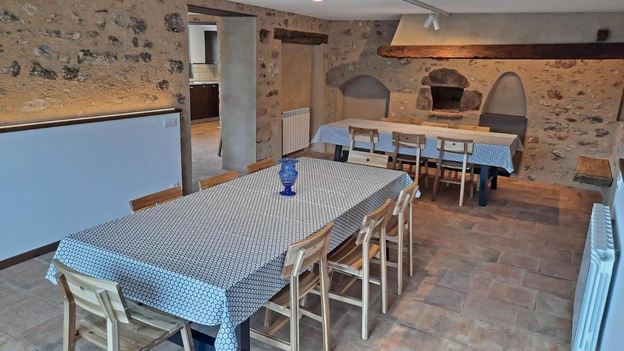 El Guitart - Turisme Rural Guest House รีโปลล์ ห้อง รูปภาพ