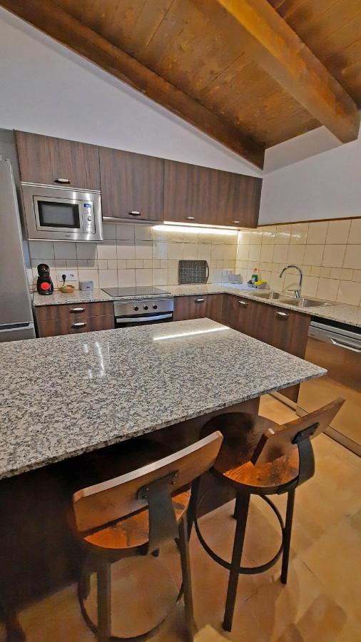 El Guitart - Turisme Rural Guest House รีโปลล์ ห้อง รูปภาพ