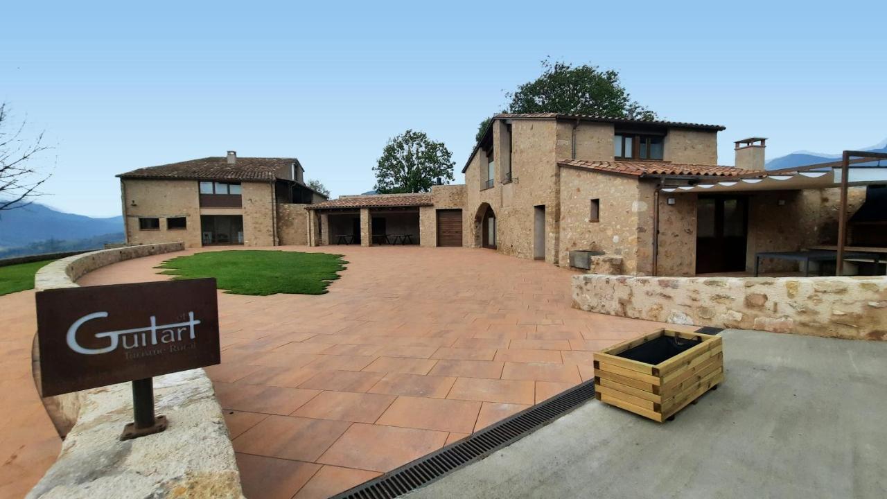 El Guitart - Turisme Rural Guest House รีโปลล์ ภายนอก รูปภาพ