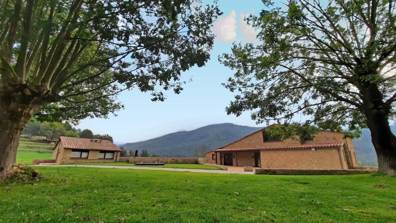 El Guitart - Turisme Rural Guest House รีโปลล์ ภายนอก รูปภาพ