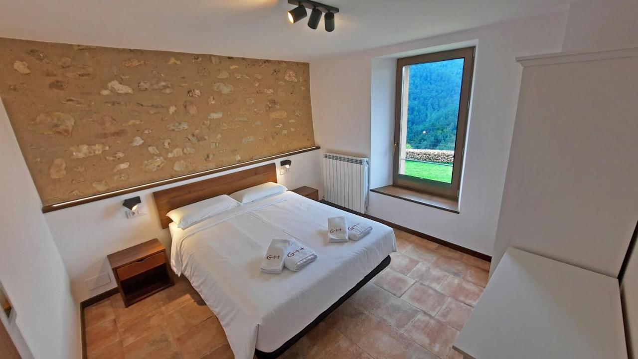 El Guitart - Turisme Rural Guest House รีโปลล์ ห้อง รูปภาพ
